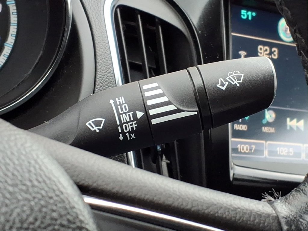 Used 2016 Chevrolet Cruze Premier FWD image 8