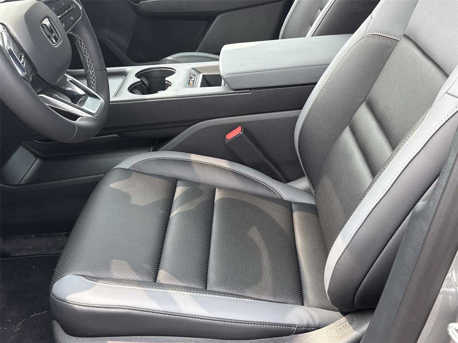 Used 2025 Honda Prologue Elite image 13