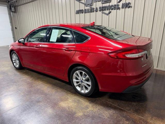 Used 2020 Ford Fusion SE FWD image 5