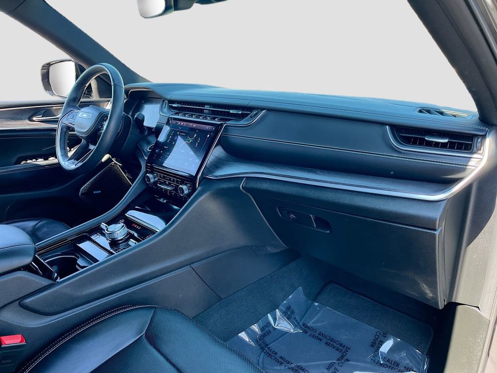 Certified 2022 Jeep Grand Cherokee L Overland image 32