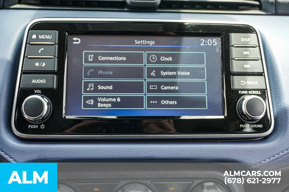 Used 2024 Nissan Versa SV FWD image 33