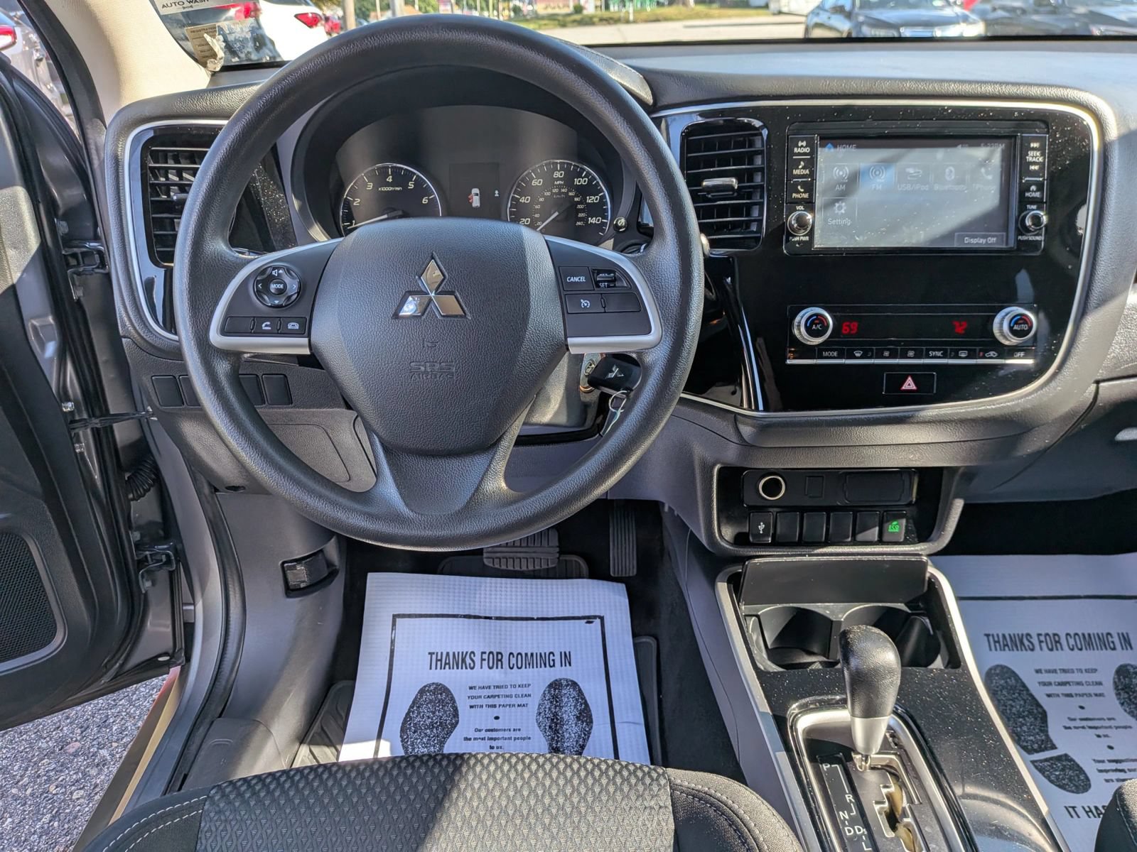 Used 2020 Mitsubishi Outlander ES FWD image 38