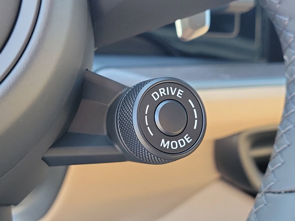 New 2026 Porsche Cayenne S image 37