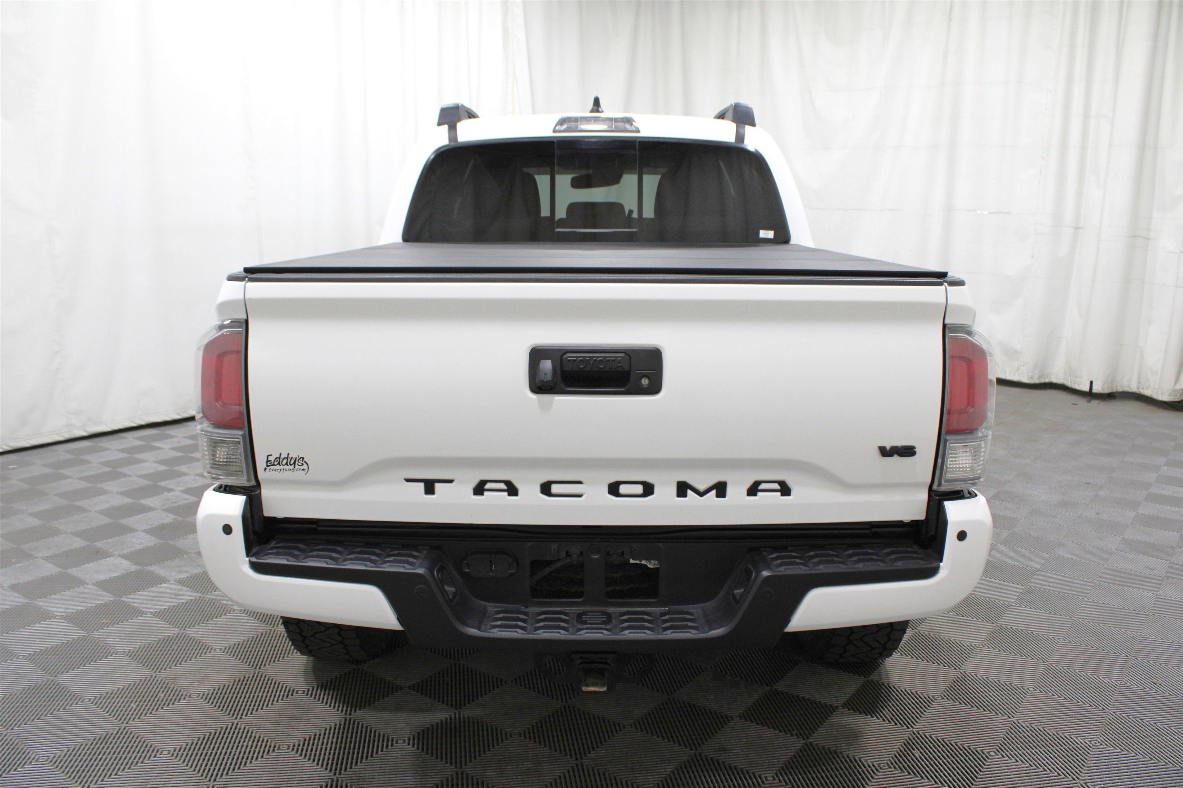 Used 2023 Toyota Tacoma TRD Off-Road w/ Technology Package image 29