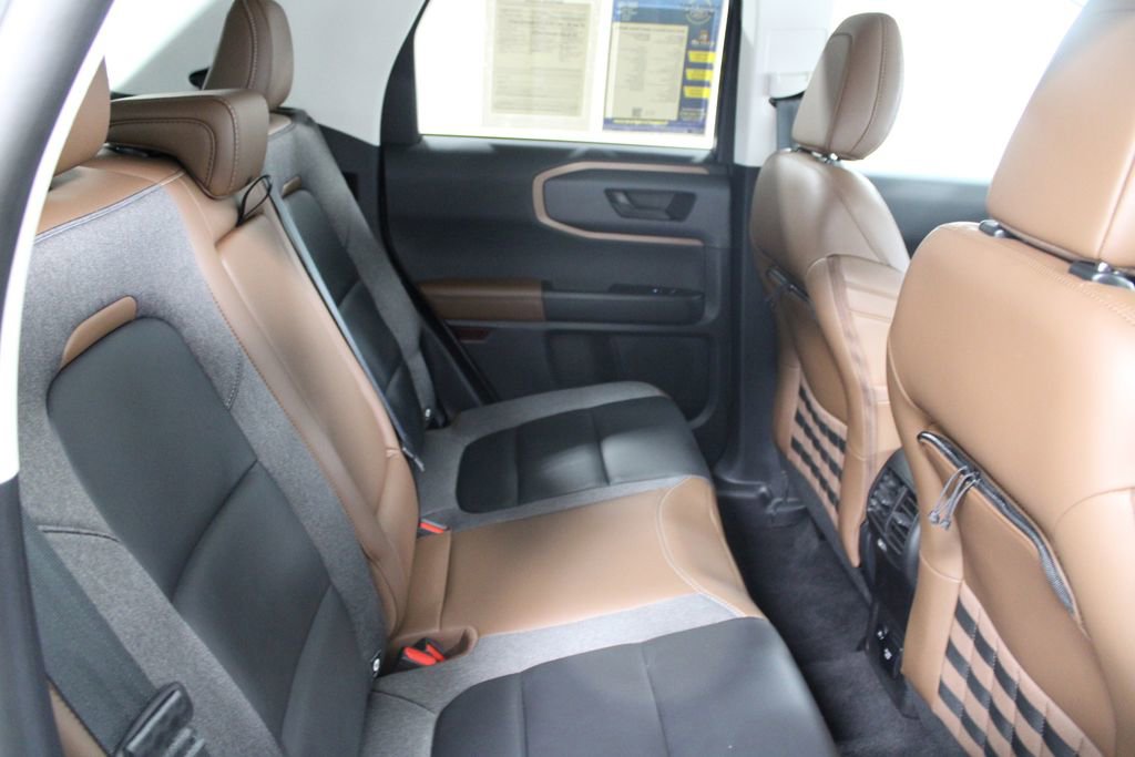 Used 2023 Ford Bronco Sport Outer Banks image 29