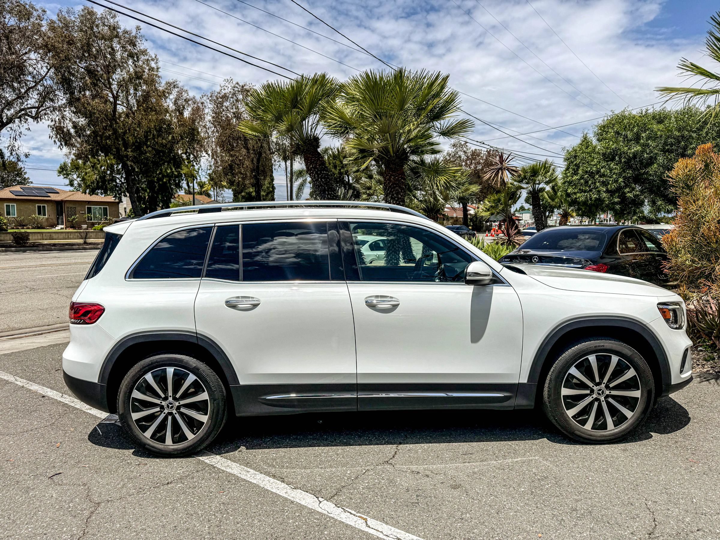 Used 2022 Mercedes-Benz GLB 250 4MATIC image 15