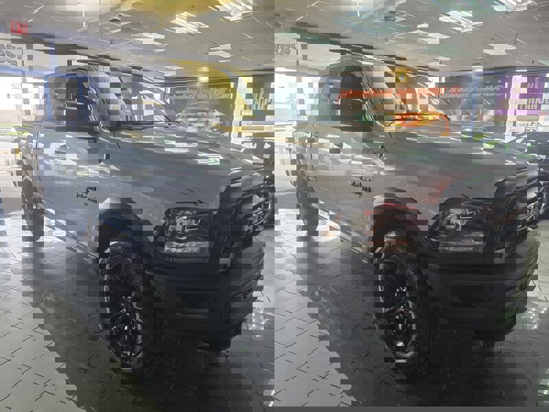 Used 2024 RAM 1500 Classic Warlock image 4