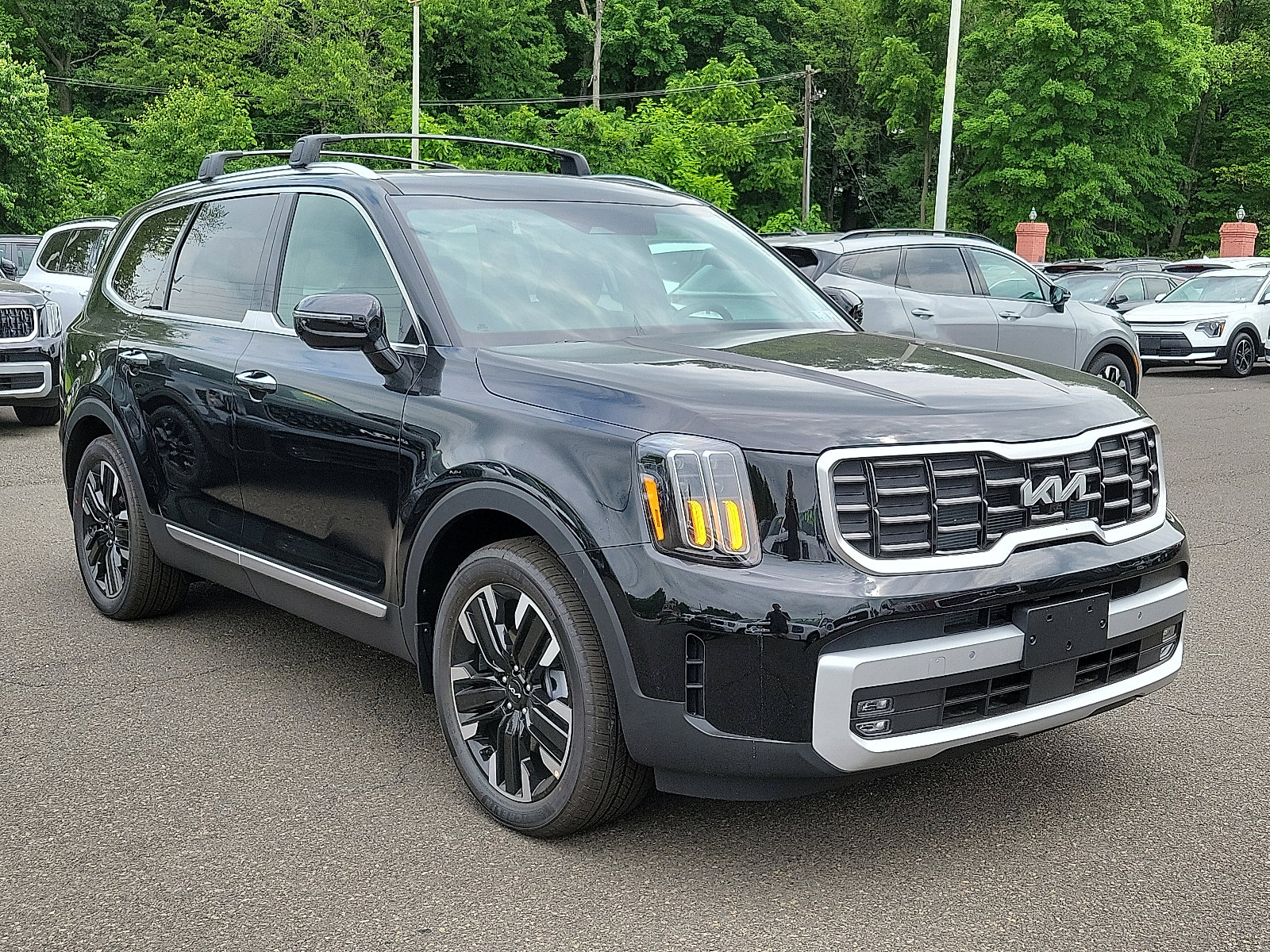 Used 2024 Kia Telluride SX w/ Towing Package