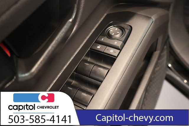 Used 2024 Toyota Tacoma SR5 AWD/4WD image 12