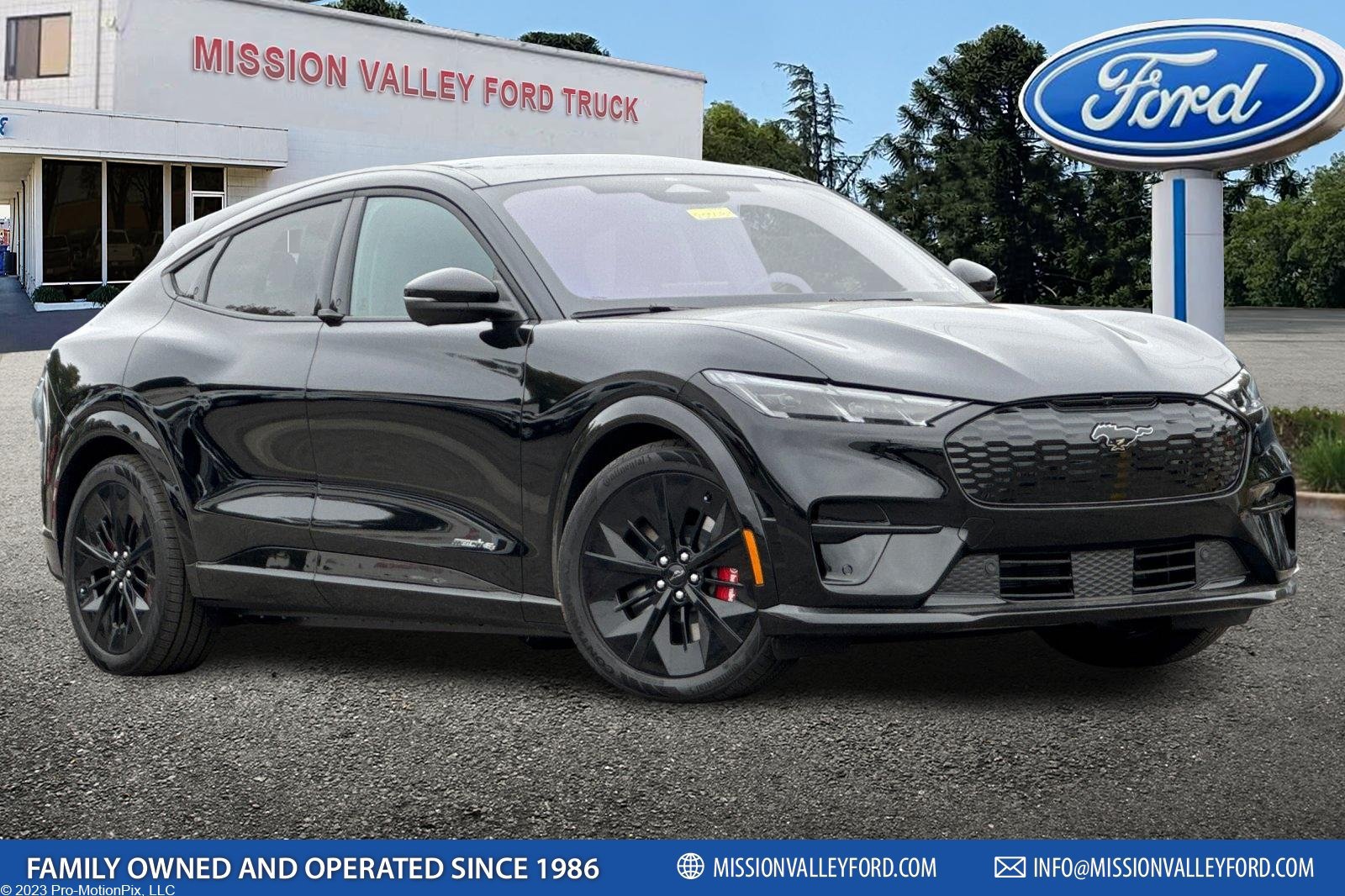 New 2025 Ford Mustang Mach-E GT
