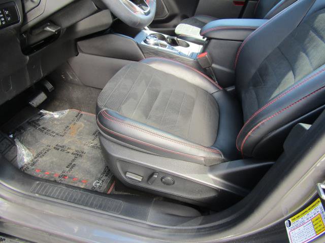 Used 2022 Ford Escape SEL w/ SEL Stealth AWD Package image 15