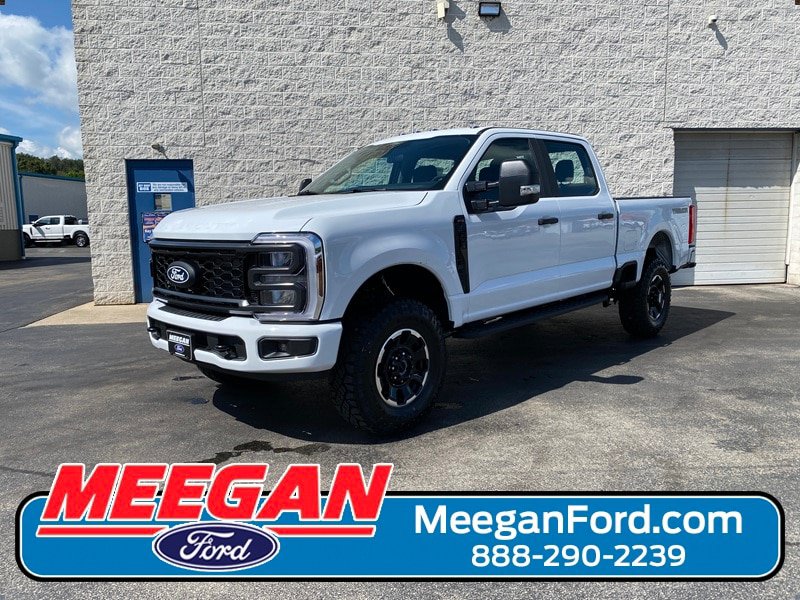 New 2027 Ford F250 XL w/ Tremor Off-Road Package