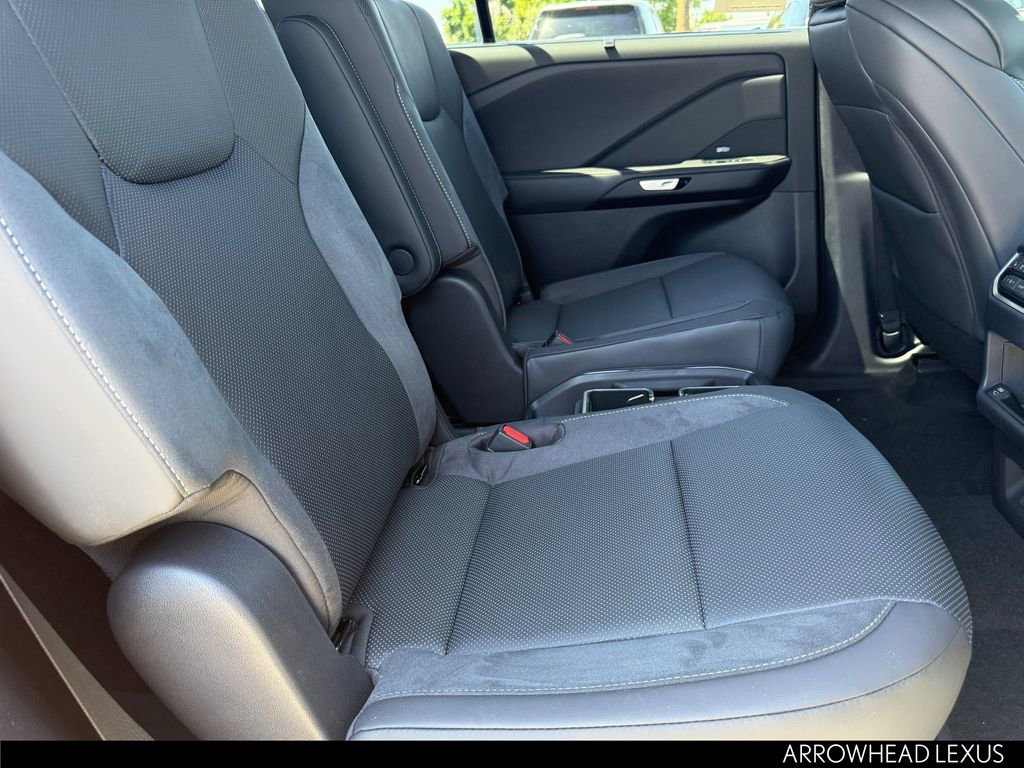 New 2026 Lexus TX 500h AWD image 30