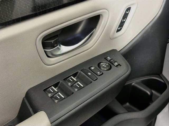 Used 2025 Honda Pilot Elite image 23