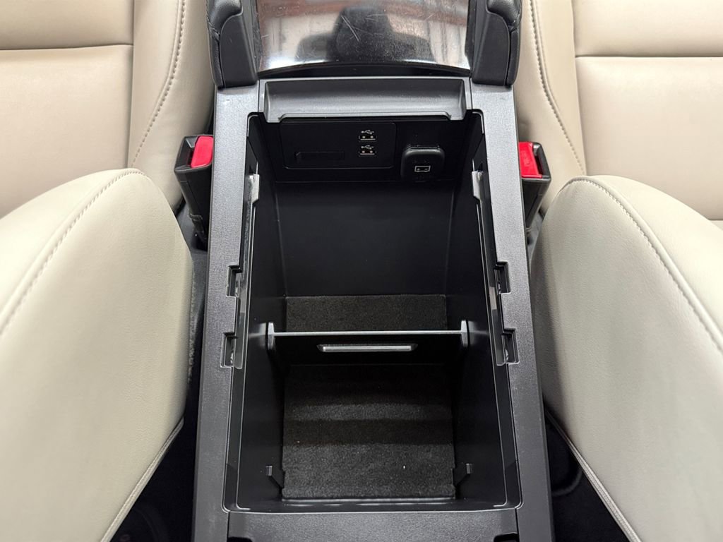 Used 2022 MAZDA MAZDA3 s FWD image 34