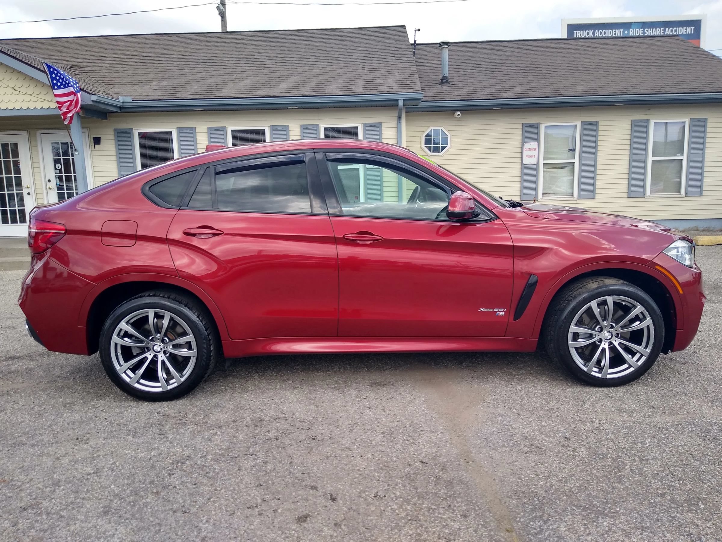Used 2015 BMW X6 xDrive50i AWD/4WD image 8