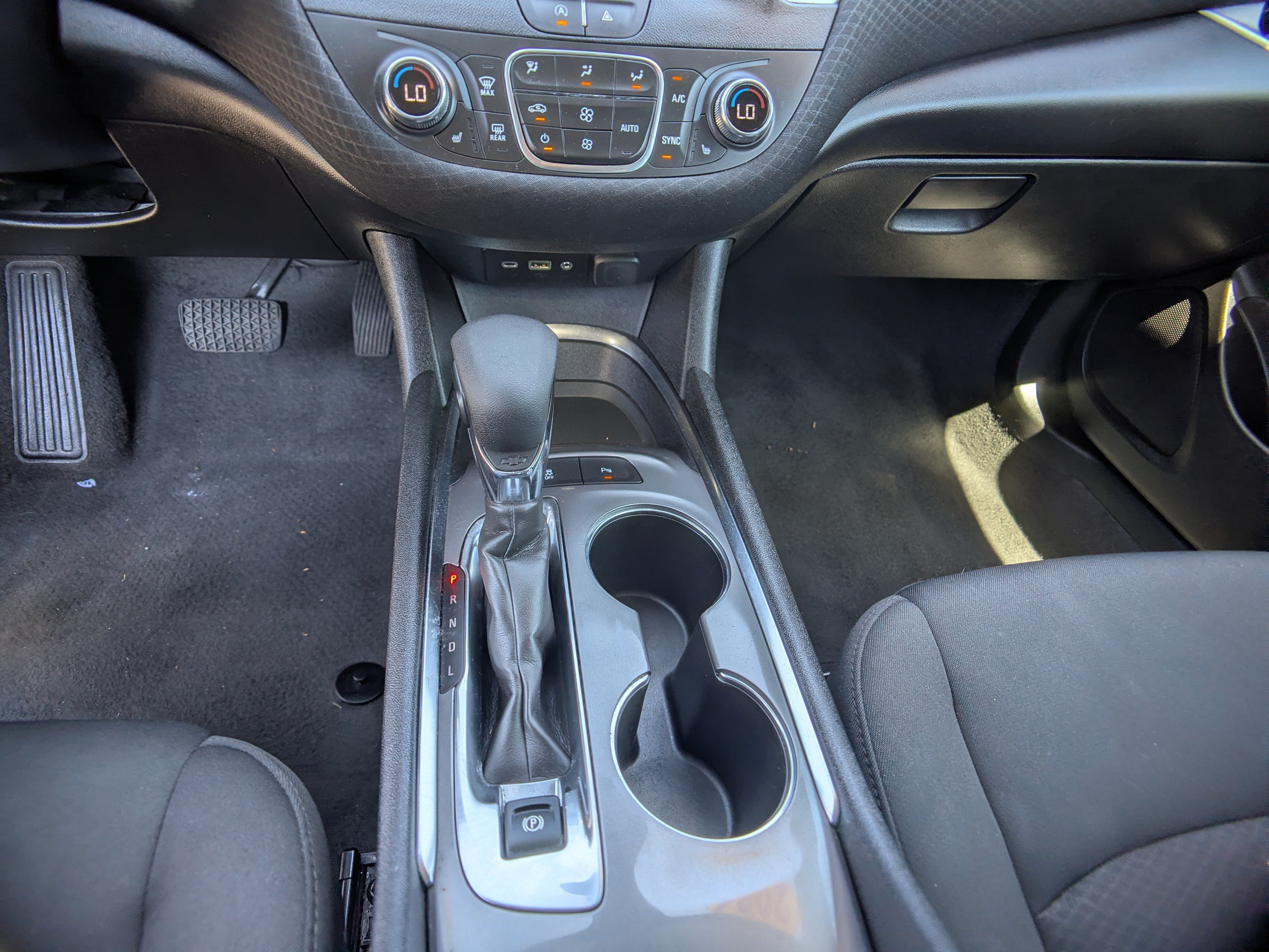 Used 2024 Chevrolet Malibu LT FWD image 22