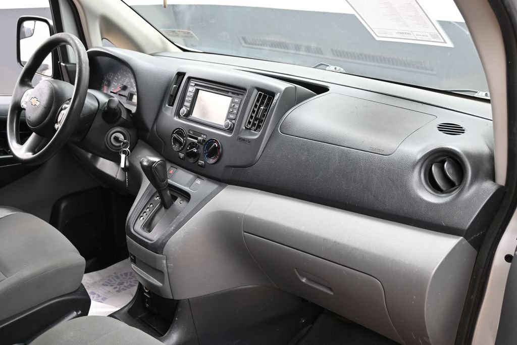Used 2017 Chevrolet City Express LT w/ Technology Package FWD image 31