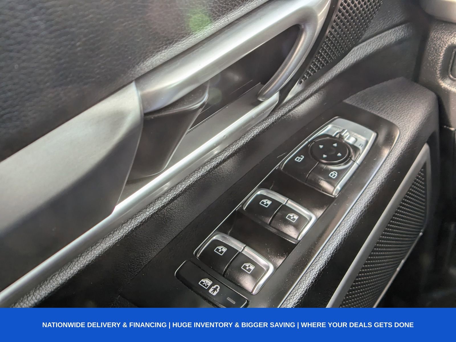 Used 2020 Kia Telluride S w/ S 8 Passenger Seating Package image 31