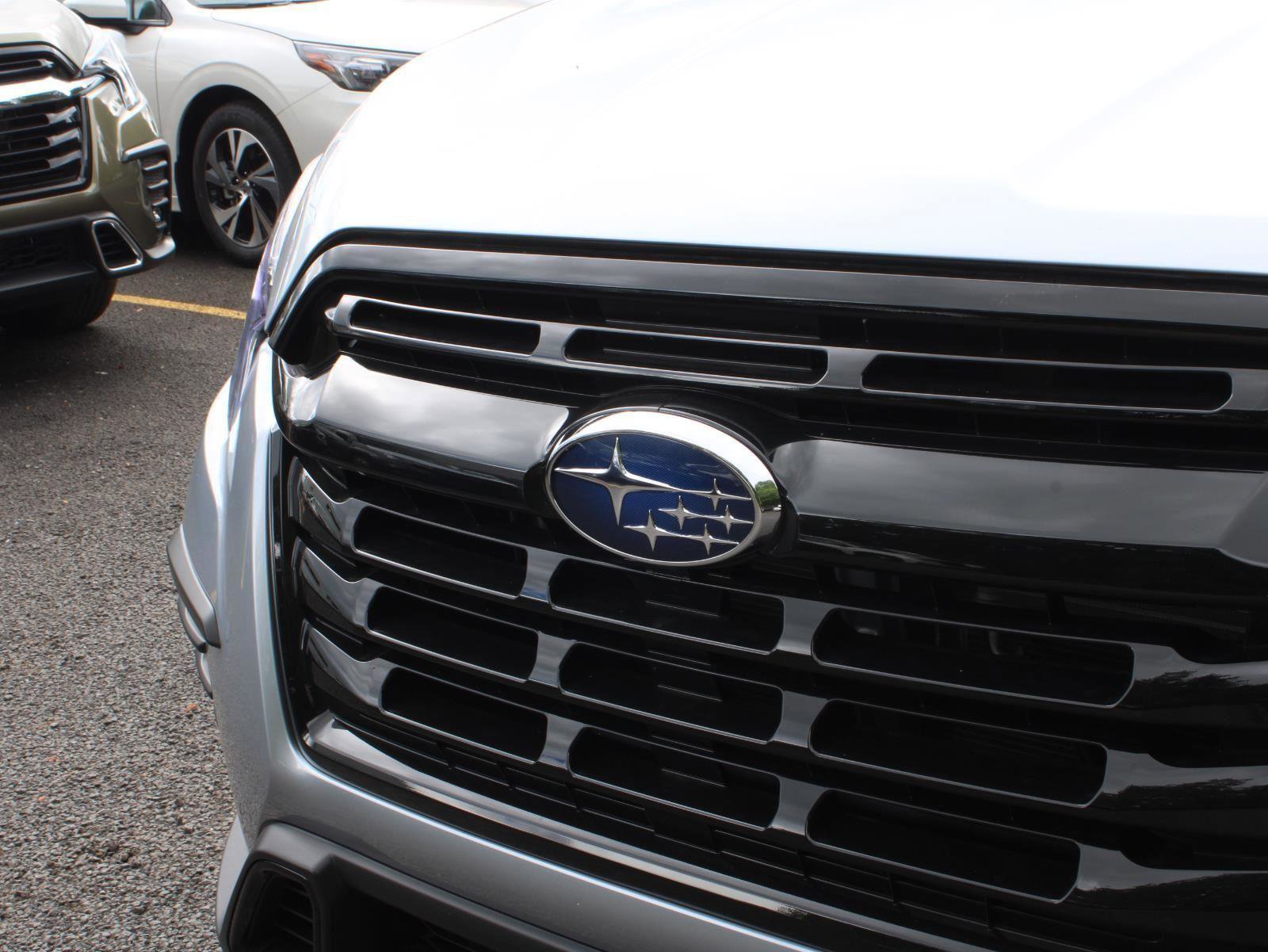 New 2025 Subaru Ascent Onyx Edition image 3