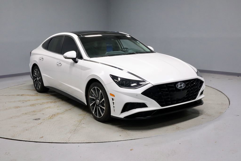Certified 2022 Hyundai Sonata Limited w/ Cargo Package