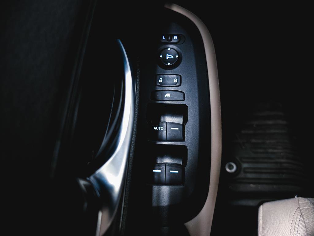 Certified 2024 Honda HR-V LX image 21