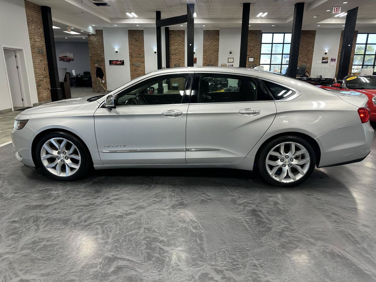 Used 2014 Chevrolet Impala LTZ FWD image 9
