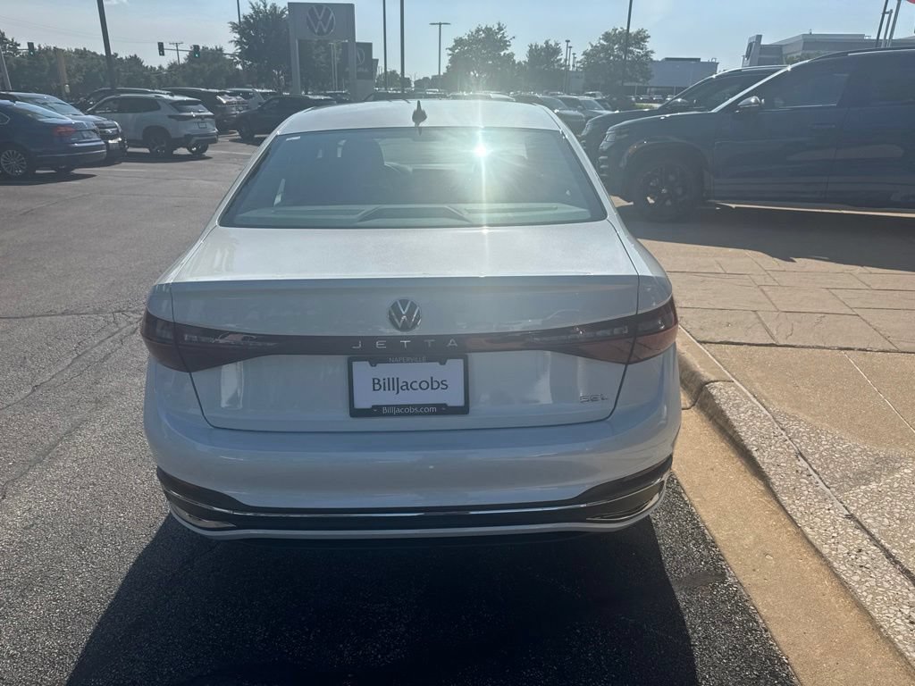 Used 2026 Volkswagen Jetta SEL FWD image 5
