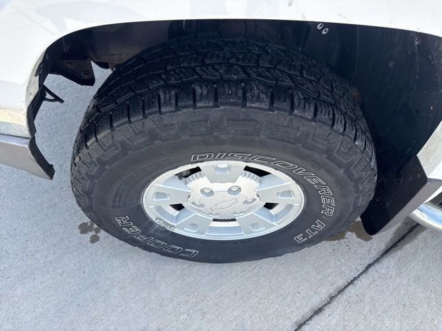 Used 2004 Chevrolet Colorado LS image 10