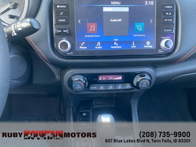 Used 2023 Nissan Kicks SR w/ Interior Electronics Package FWD image 19