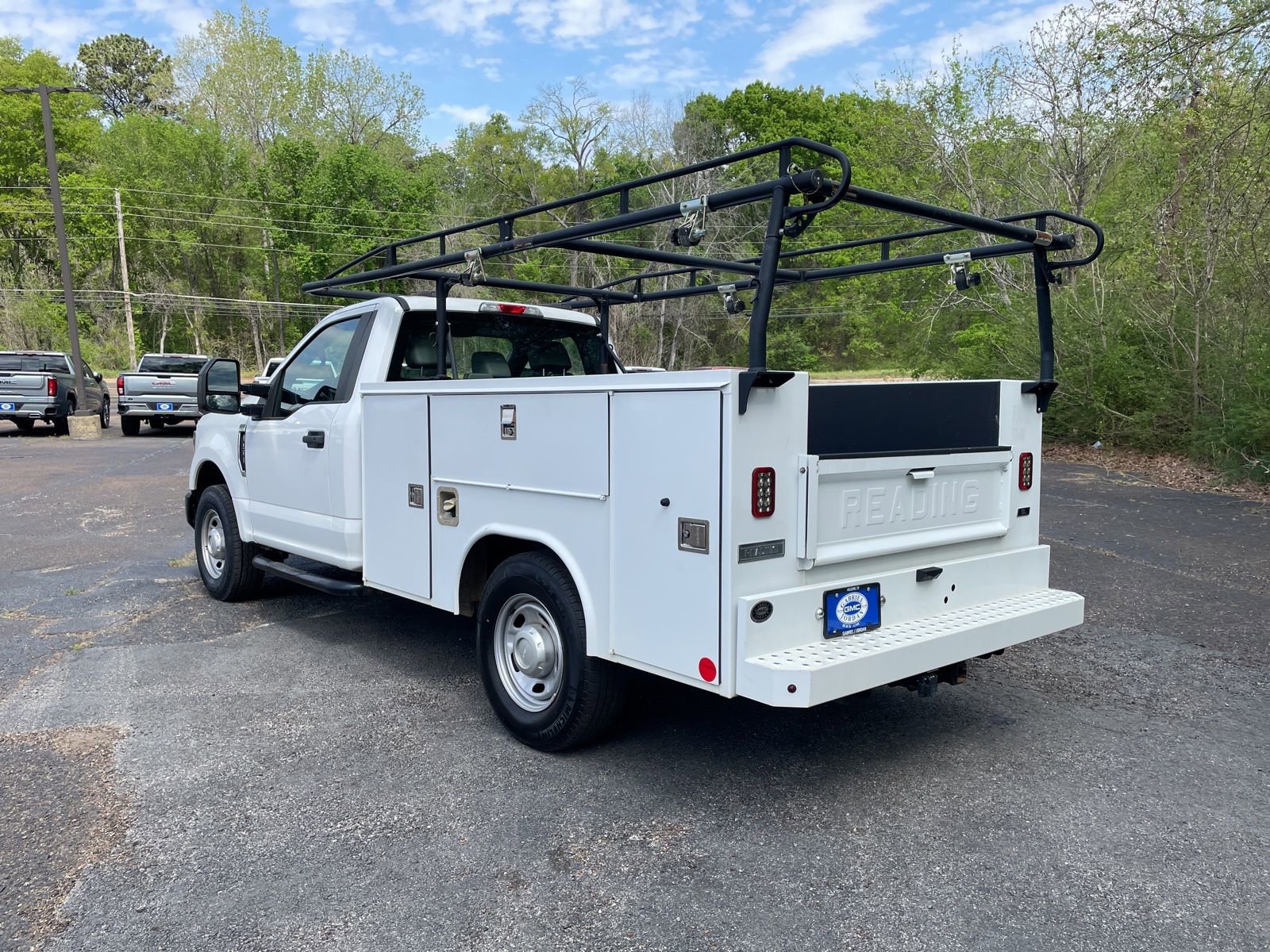 Used 2022 Ford F250 XL image 3