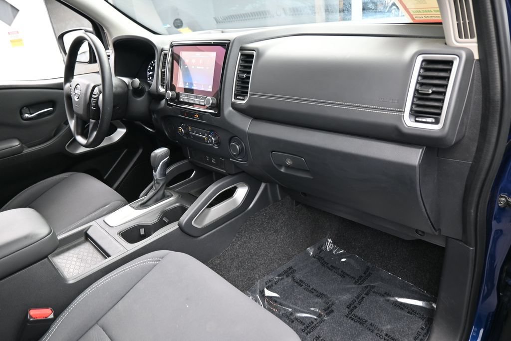 Used 2022 Nissan Frontier SV RWD image 43