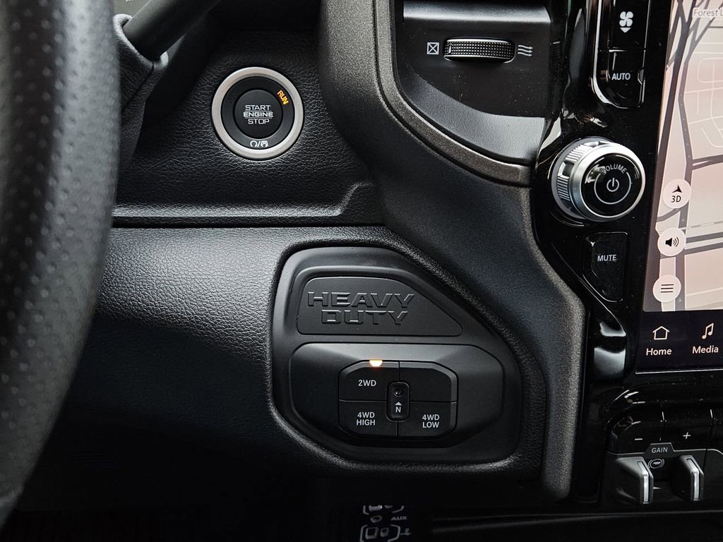 New 2026 RAM 2500 Tradesman AWD/4WD image 19