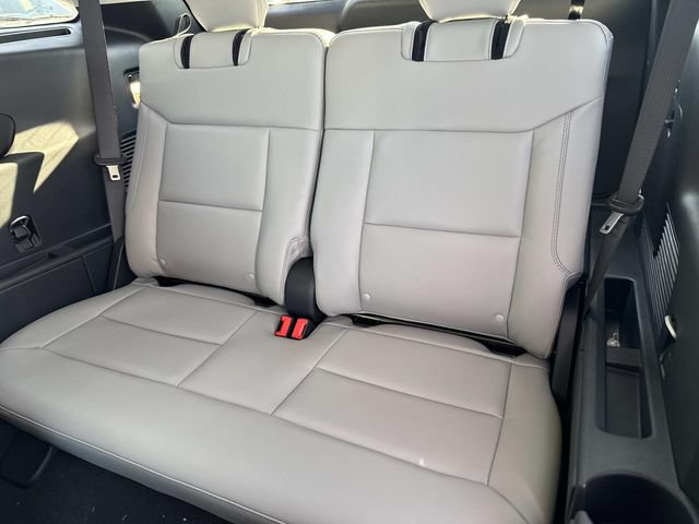 New 2026 Ford Explorer Active w/ Active Comfort Package RWD image 15