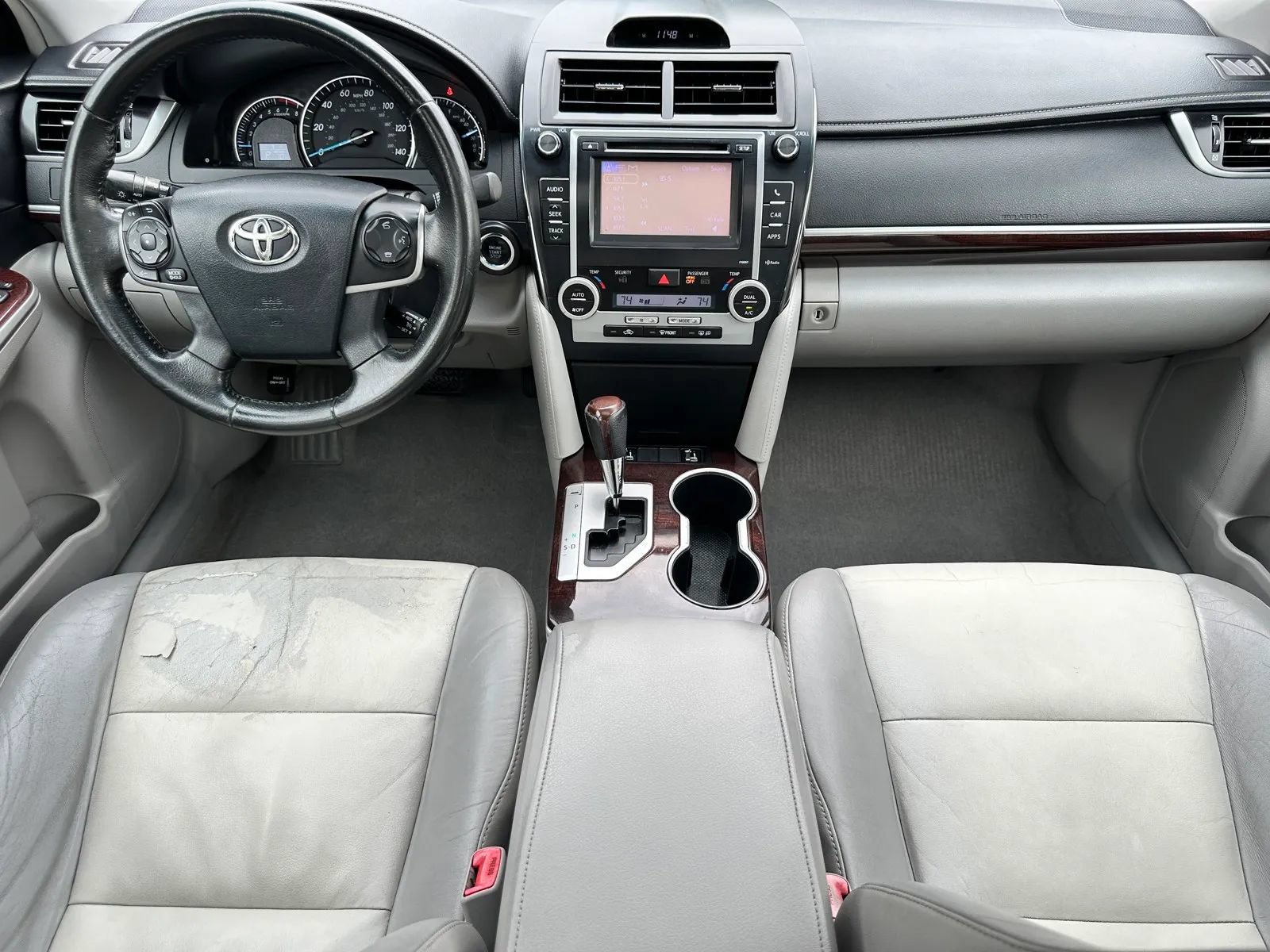 Used 2013 Toyota Camry XLE w/ Leather Pkg FWD image 19