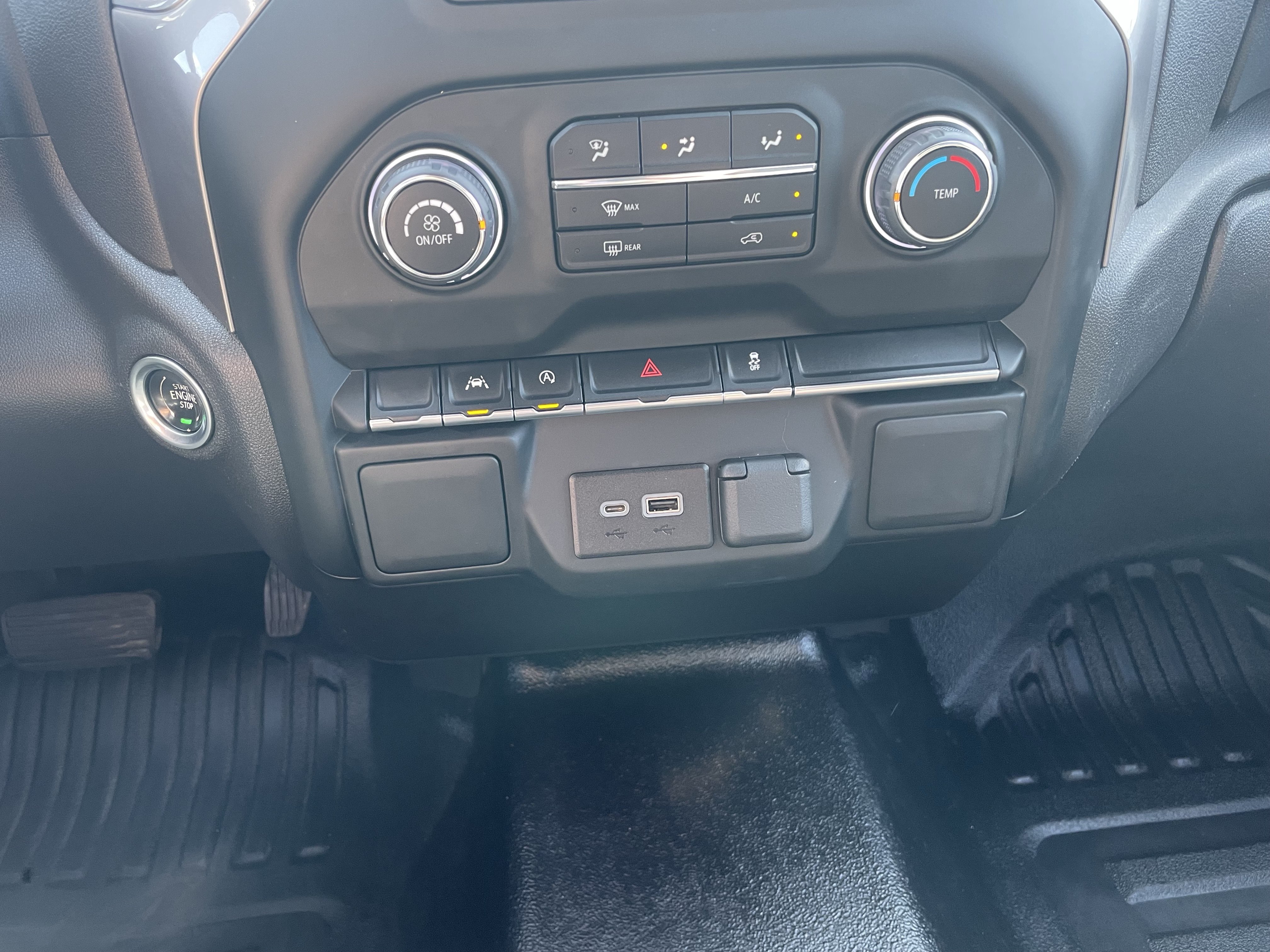 Used 2022 Chevrolet Silverado 1500 W/T w/ WT Value Package AWD/4WD image 24