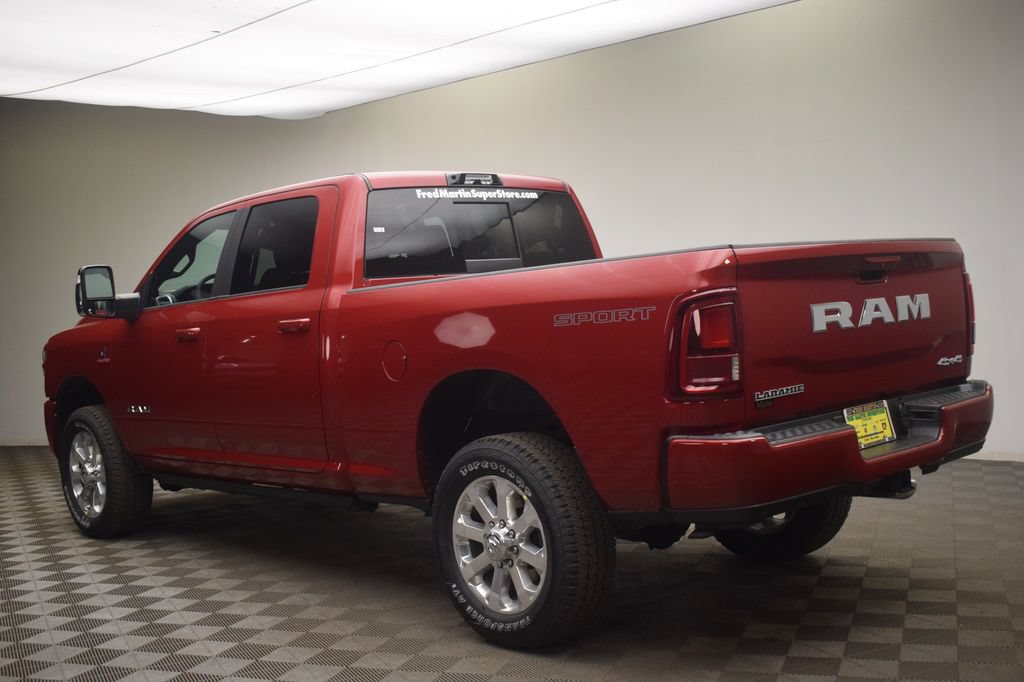 New 2026 RAM 2500 Laramie AWD/4WD image 13