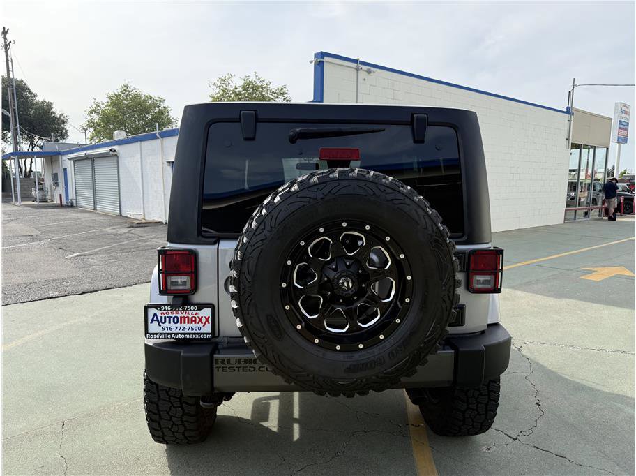 Used 2016 Jeep Wrangler Unlimited Sport AWD/4WD image 7