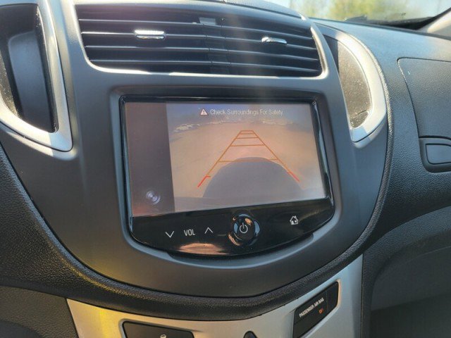 Used 2016 Chevrolet Trax LT w/ LT Convenience Package image 18