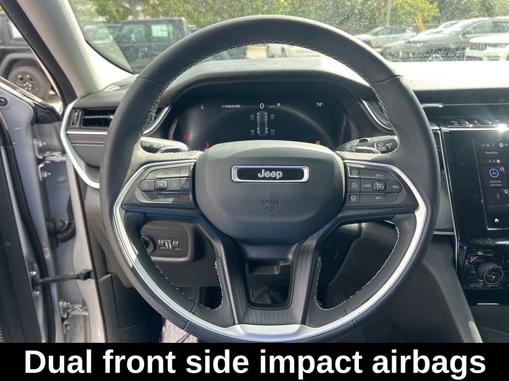 Used 2023 Jeep Grand Cherokee Laredo w/ Luxury Tech Group I image 16