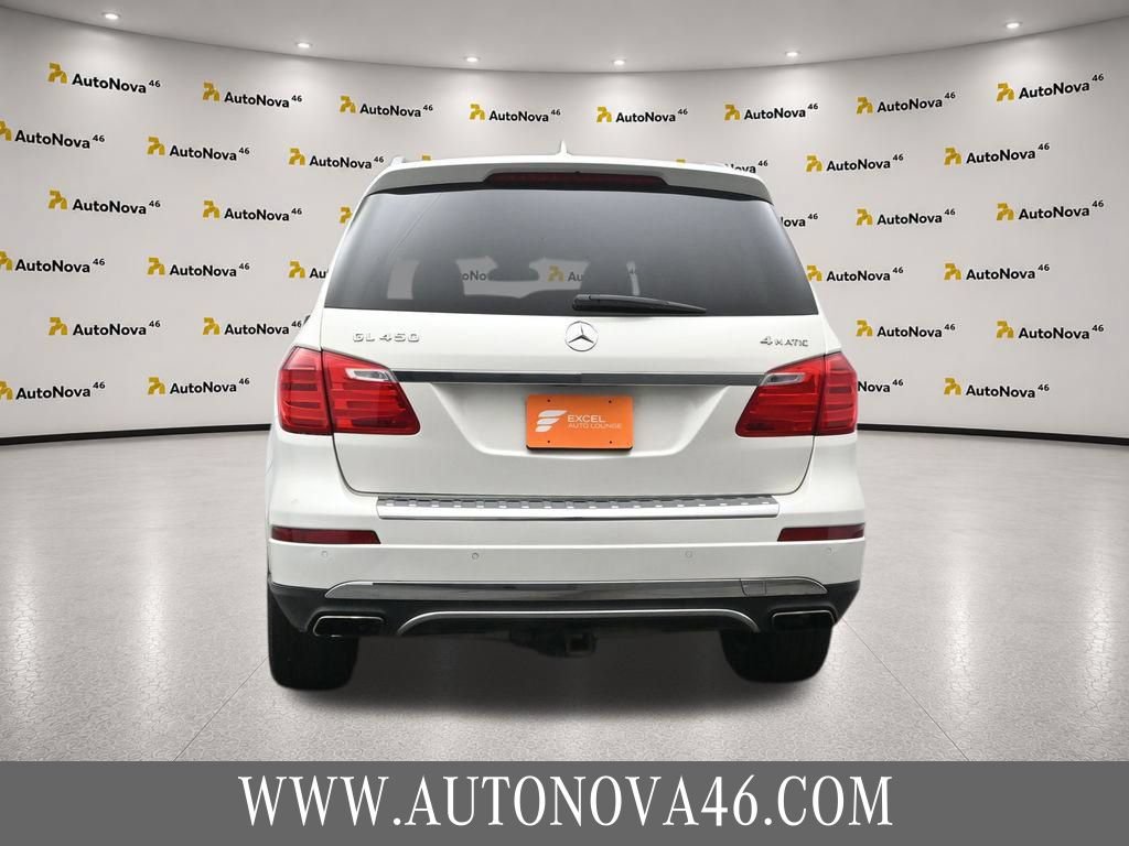 Used 2016 Mercedes-Benz GL 450 4MATIC w/ Premium I Package image 7