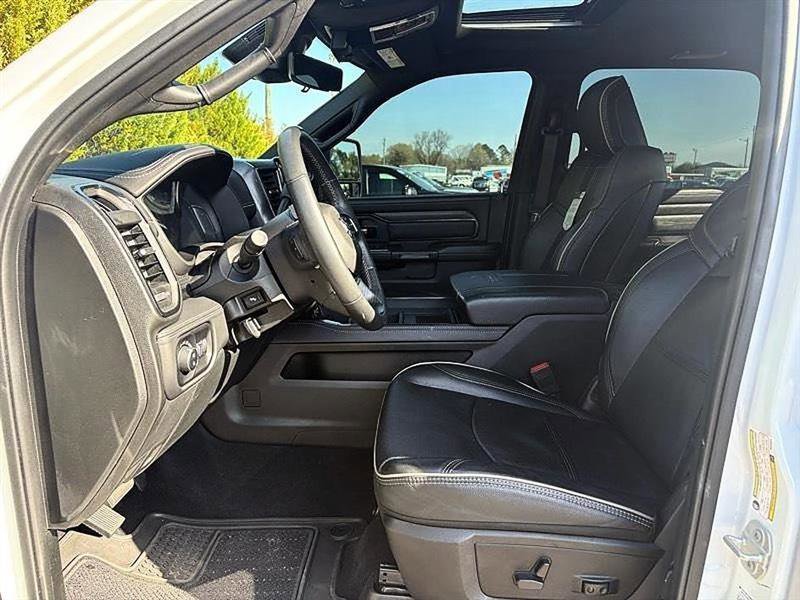 Used 2024 RAM 2500 Limited image 25