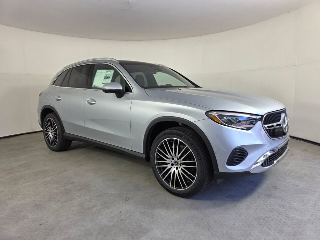 New 2026 Mercedes-Benz GLC 300 image 1