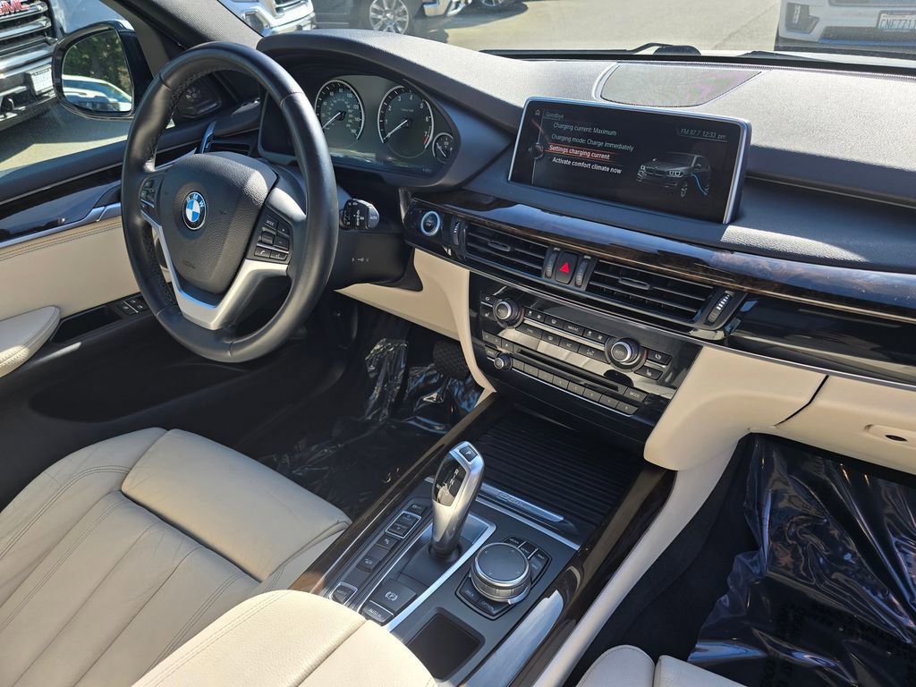 Used 2017 BMW X5 xDrive40e image 47