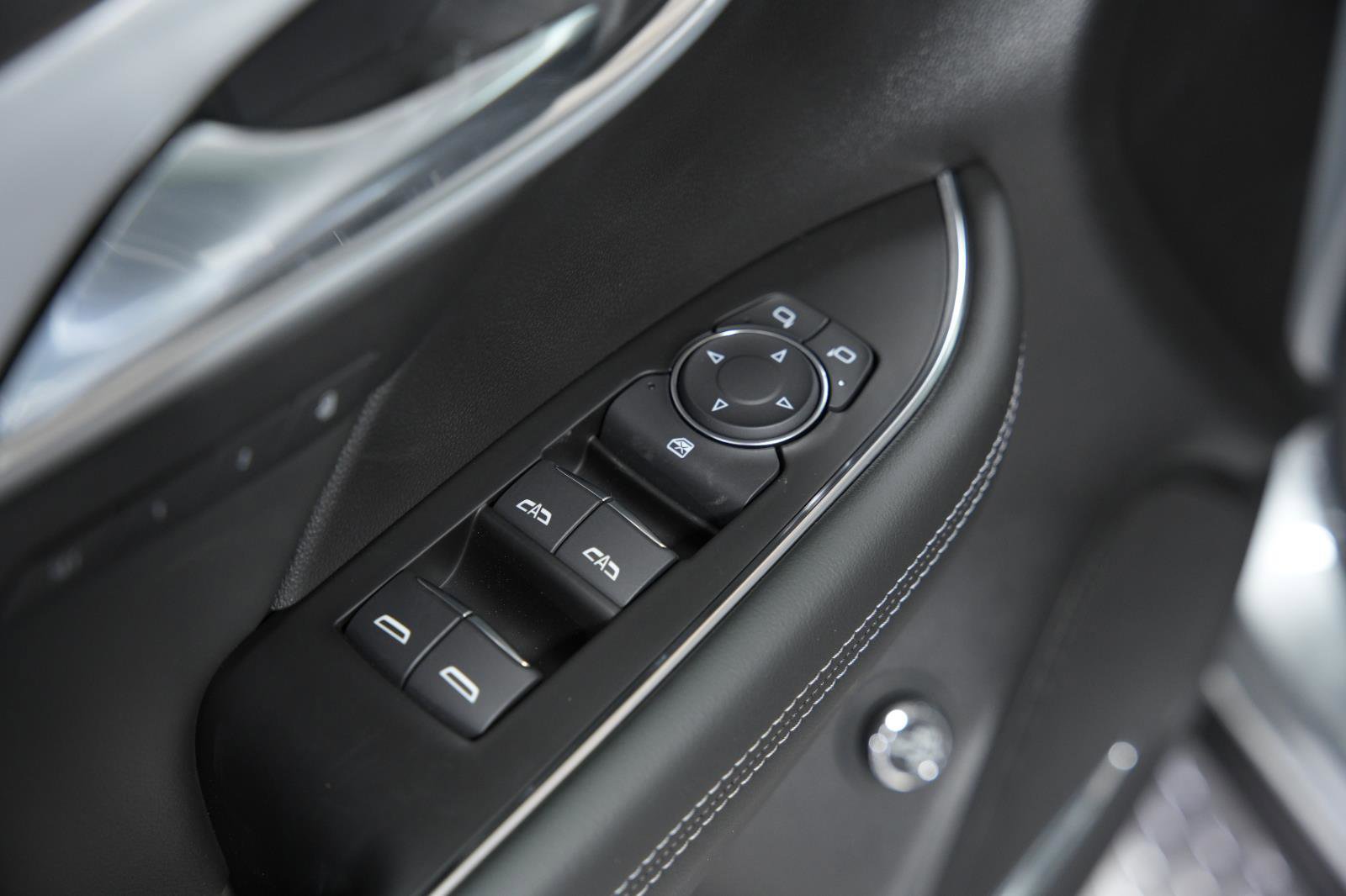 New 2026 Buick Envision Avenir image 23