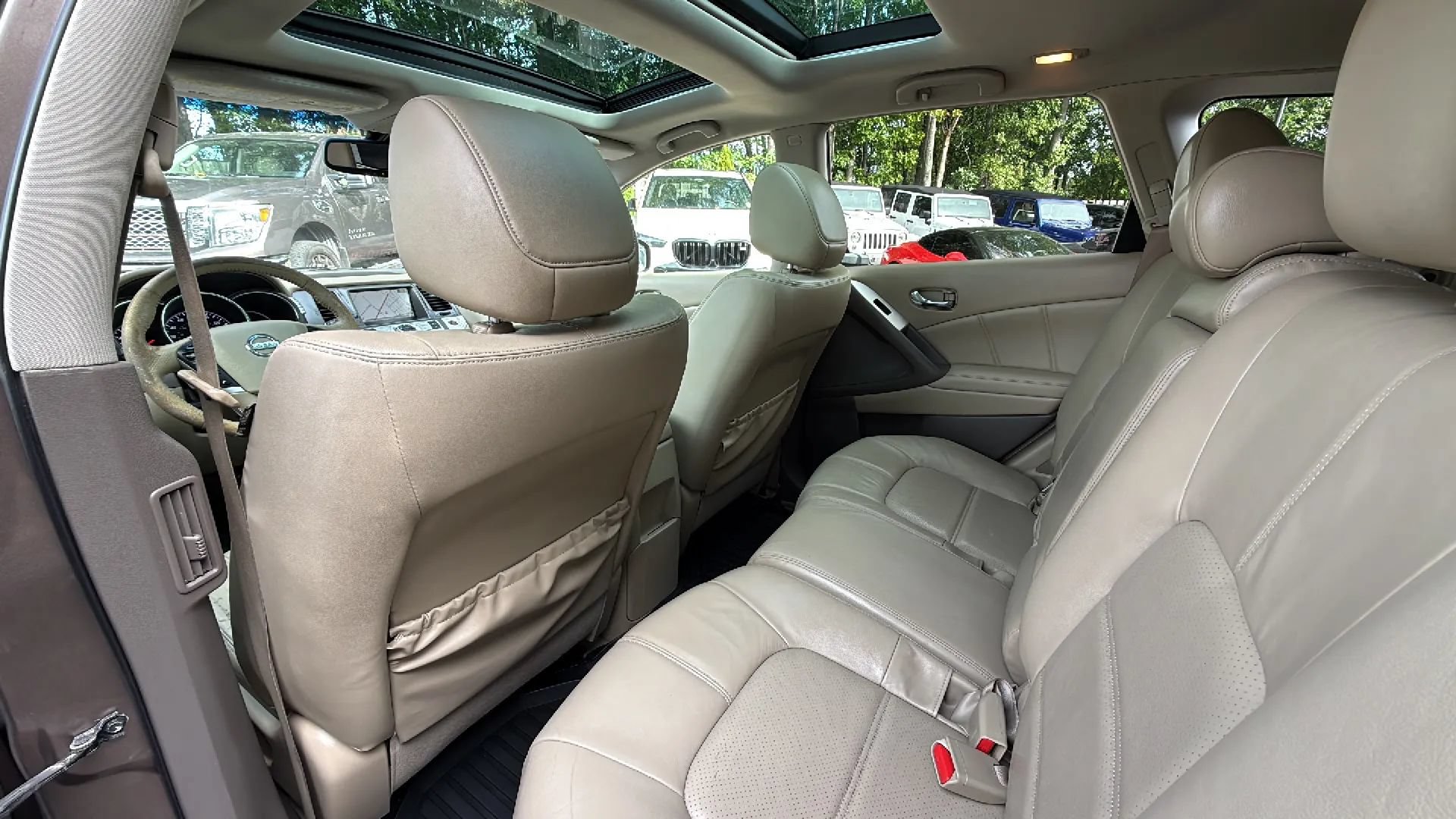 Used 2011 Nissan Murano SL w/ Navigation Pkg AWD/4WD image 23