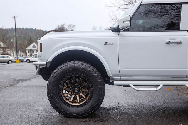 Used 2023 Ford Bronco Outer Banks image 4