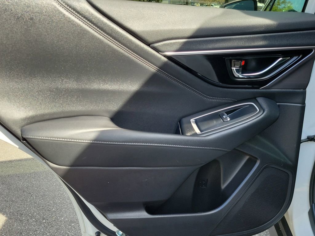 Used 2023 Subaru Outback Touring XT image 11