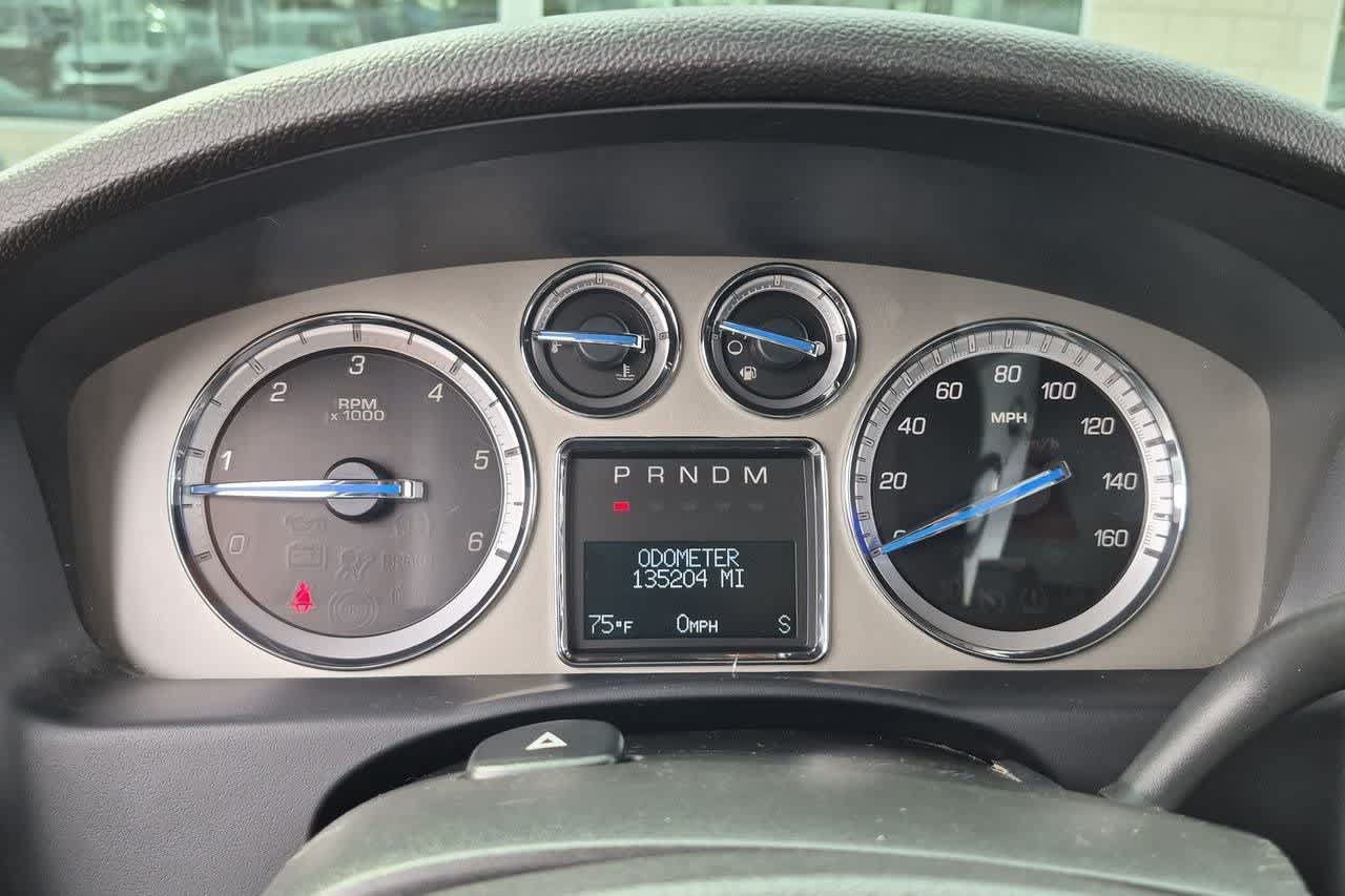 Used 2010 Cadillac Escalade Luxury AWD/4WD image 32