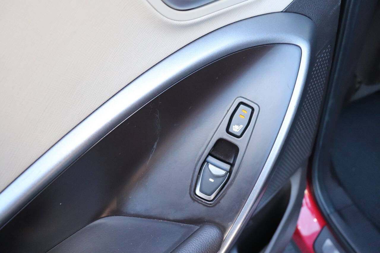 Used 2013 Hyundai Santa Fe Sport 2.0T w/ Technology Pkg image 54